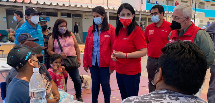 Las autoridades participaron en el Comité de Emergencia, donde conocieron más detalles del siniestro que afectó a familias chilenas y también a ciudadanos extranjeros.