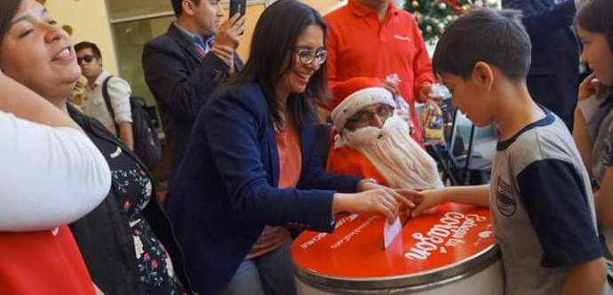 La cruzada solidaria busca hacer realidad los sueños de miles de niños y niñas en condición de vulnerabilidad, que esperan la llegada del Viejito Pascuero y un regalo de Navidad