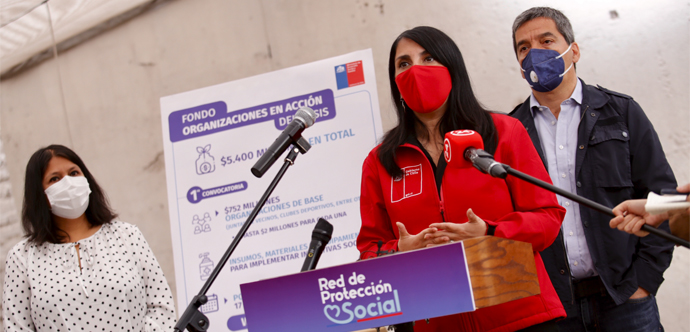 “Organizaciones en Acción” es el nombre del fondo del FOSIS que abrió hoy sus postulaciones y que entregará hasta $2 millones a organizaciones sociales de base para financiar la compra de bienes en iniciativas que ayuden a mitigar los efectos de la pandemia.