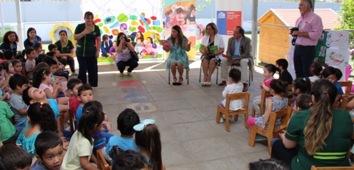 La convención de los derechos del niño dio pie a una nueva mirada sobre la infancia, permitiendo que por primera vez se pensara a los niños y niñas como sujetos de derecho, comprometiendo a todos los países que la suscribieron a respetar y defender los derechos de la infancia como una prioridad máxima.