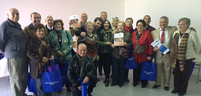 Organizaciones que beneficien a personas de más de 60 años podrán acceder a recursos en diversos ámbitos. Plazo para registrarse es hasta el 20 de abril.