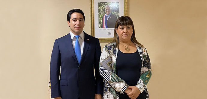 La profesional se suma a un equipo de cuatro directoras que conforman los servicios asociados del Ministerio de Desarrollo Social y Familia en la región. 