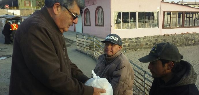 Noche Digna. En el marco del plan de invierno la autoridad visitó a las personas en situación de calle y se empapó de sus necesidades.