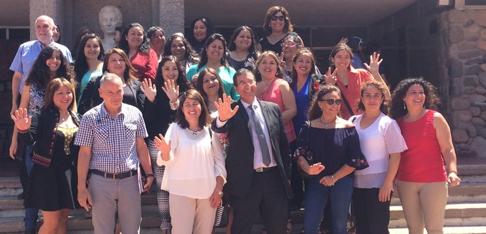 Estos talleres benefician a personas que son parte de familias que participan activamente en el Subsistema Seguridades y Oportunidades del Ministerio de Desarrollo Social.