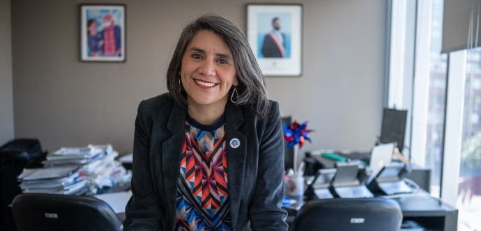 En entrevista con el programa El Despertador, la autoridad señaló que datos del Ministerio de Hacienda y Comunidad Mujer, arrojaron que “el aporte de los cuidados a la economía es de un 19,2%”.