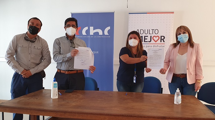 La iniciativa nace de un convenio de colaboración entre el SENAMA y la Cámara Chilena de la Construcción. “Es solo una de las tantas instancias de cooperación, siempre en beneficio de las personas más vulnerables de nuestra región”, dijo la seremi de Desarrollo Social y Familia.