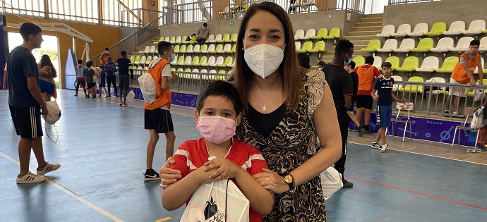 Nuestra autoridad estuvo con niños y niñas del taller de Manuel Neira y Patricio Maldonado, fomentando la actividad física desde temprana edad. 