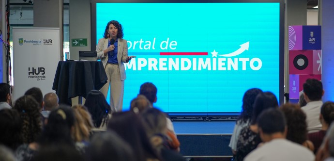 La plataforma digital reúne la oferta programática de nueve servicios públicos que apoyan el emprendimiento y desde su apertura 550 mil emprendedores la han visitado para informarse y postular a las diversas capacitaciones y financiamiento que ofrece el Estado.