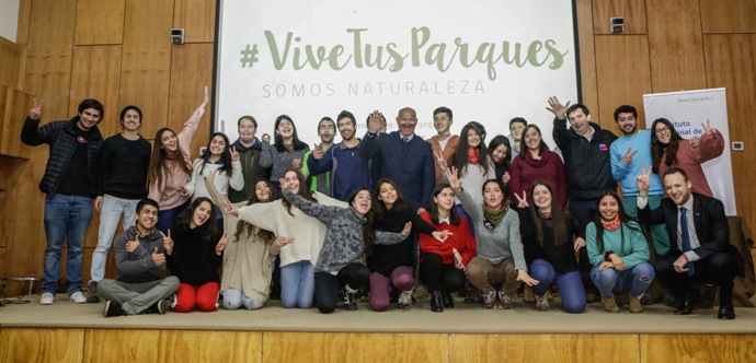 En esta nueva versión del programa medioambiental Vive Tus Parques, serán 30 los jóvenes del Maule que viajarán a la región de Antofagasta a realizar diversas labores.