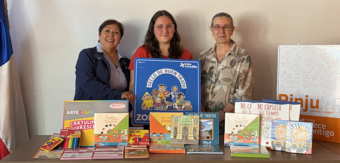 La iniciativa, enmarcada en la campaña “Buen Trato en Movimiento”, beneficiará a CESFAM y postas rurales de Pichilemu, La Estrella, Litueche, Marchigüe, Paredones y Navidad promoviendo entornos más acogedores y respetuosos para niñas y niños.