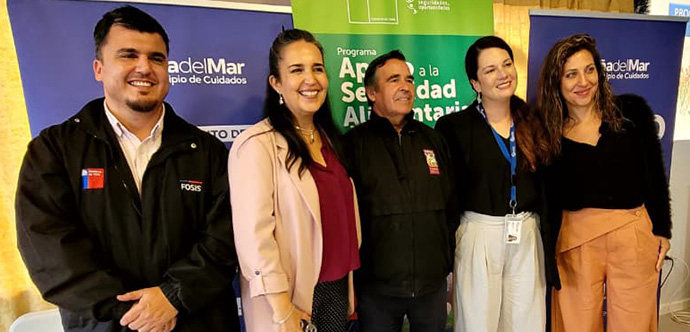 Las usuarias y usuarios del programa Apoyo a Familiares para el Autoconsumo pudieron compartir algunas experiencias y recibir el reconocimiento de las autoridades tras finalizar este proceso.