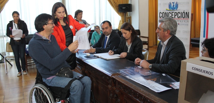 La iniciativa tiene por objetivo incentivar el voto de las personas con discapacidad, y personas mayores en las próximas elecciones a través del voto asistido.