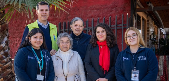 El programa, parte de Chile Cuida, llegará ahora a 215 comunas y significó un aumento de 30 mil atenciones más en comparación al 2024.