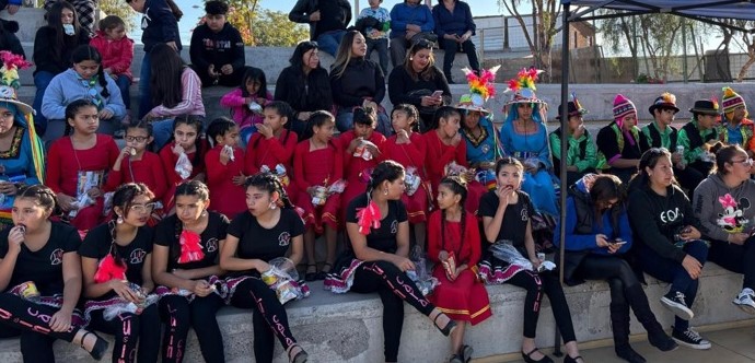 La iniciativa busca recuperar los espacios públicos deteriorados y fortalecer el tejido social del territorio, es decir, promover y acrecentar el desarrollo de la niñez y adolescencia, por cierto, de todo su núcleo familiar.