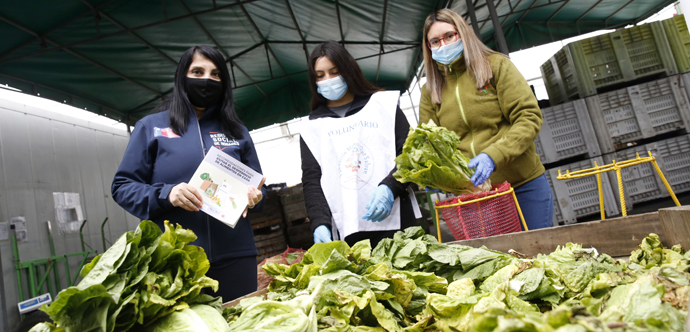En el Día de la Concientización de la Pérdida y Desperdicio de Alimentos, la ministra de Desarrollo Social y Familia visitó el Banco de Alimentos de Lo Valledor, lugar que beneficia a fundaciones, hogares e instituciones que atienden a personas vulnerables de la RM.