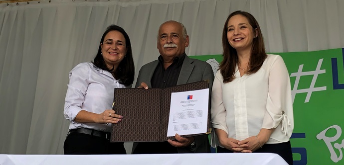 -	Se trata de una iniciativa que se implementará a modo piloto en 9 regiones de Chile, dando cumplimiento a parte de los compromisos adquiridos a través del Acuerdo Nacional por la Infancia.