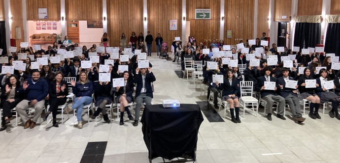 Estudiantes beneficiados con el Bono Logro Escolar 2025