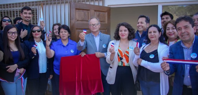 La ministra de Desarrollo Social y Familia, Javiera Toro, se reunió con cuidadoras de la comuna de Copiapó y encabezó la inauguración del Centro Comunitario de Cuidados de Freirina.