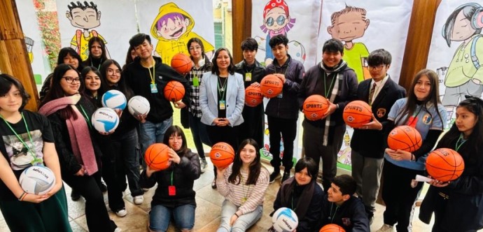 A través de la web: www.buentratoenmovimiento.cl, tanto la sociedad civil, como, las Oficinas Locales de la Niñez e instituciones públicas y privadas, pueden sumarse a la iniciativa. 