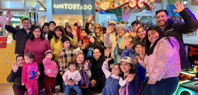 A través de una alianza entre la Subsecretaría de la Niñez y SERNATUR, los niños, niñas y jóvenes beneficiarios de la Oficina Local de la Niñez (OLN) de Natales accedieron a instancias recreativas, como una forma de contribuir a su desarrollo integral y bienestar.