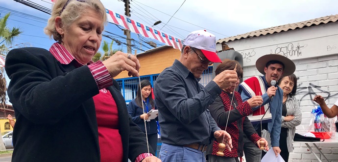 La actividad fue encabezada por el intendente de Tarapacá y contó con la participación de más de 150 personas mayores de Iquique y Alto Hospicio.
