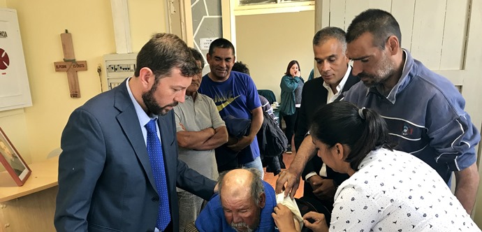 El Seremi de Desarrollo Social, Juan Pablo Flores, estuvo presente en esta instancia, que tuvo lugar en la hospedería del Hogar de Cristo en La Serena en el marco del Programa Calle. 