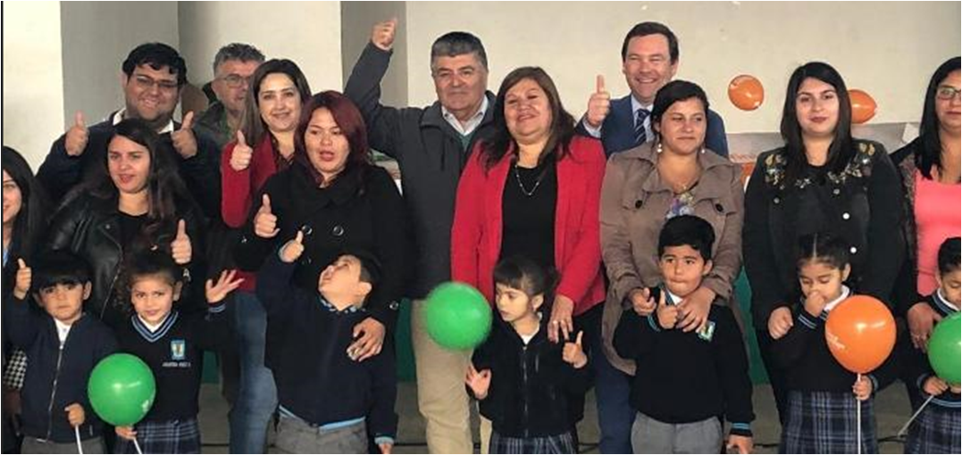 La entrega, ejecutada por el seremi de Desarrollo Social y Familia, Raúl Martínez, se enmarca en el lanzamiento del Programa de Apoyo al Aprendizaje Integral. 