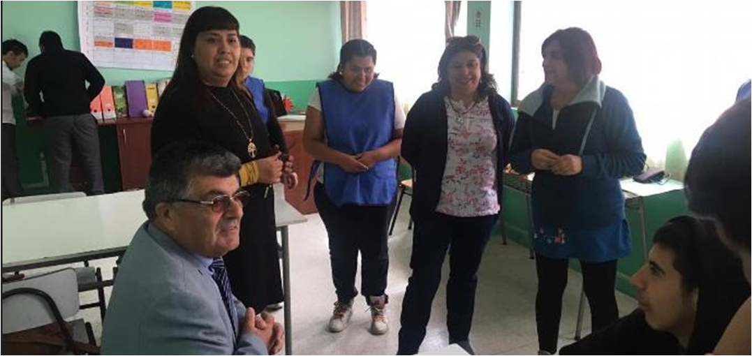 La postulación se realiza a través del sitio web de SENADIS, www.senadis.gob.cl,  entre el 23 de abril y el 22 de mayo de 2019. 