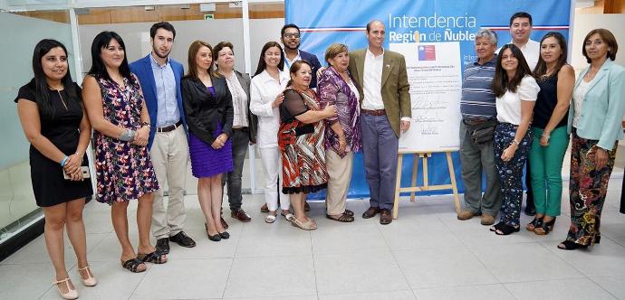 Convenio entre el Ministerio de Desarrollo Social y la Subsecretaría del Trabajo permitió que 30 usuarias de Linares y otras 20 de Constitución fueran capacitadas a través de talleres de cocina y de control de calidad. 