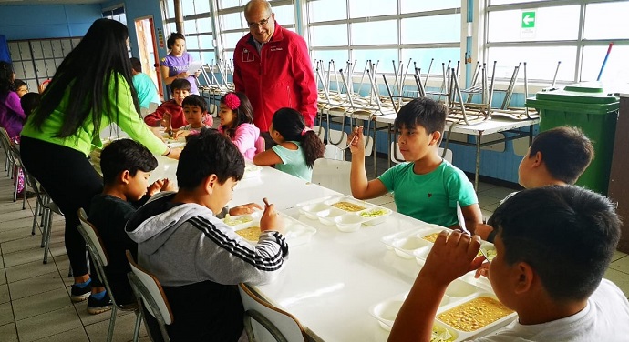 •	Iniciativa del Ministerio de Desarrollo Social y Familia se ejecuta en siete comunas de Los Ríos, en alianza con las municipalidades, Junaeb y el IND.