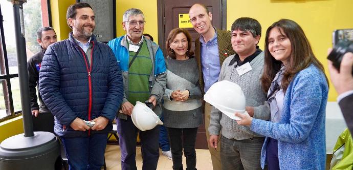 Iniciativa liderada por Desafío Levantemos Chile contó con el apoyo del Ministerio de Desarrollo Social y Familia, que está distribuyendo los kits a través de sus Albergues y la Ruta Social.