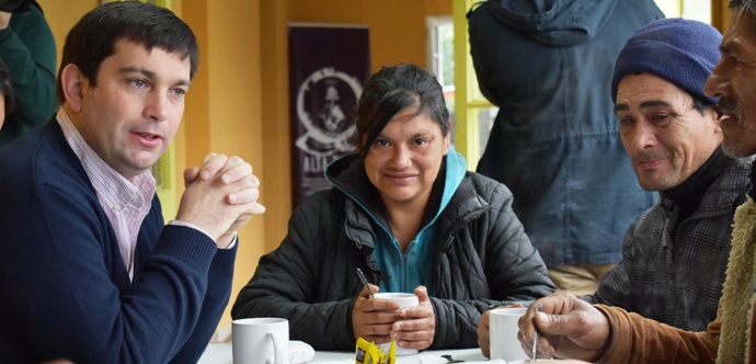 Con una ceremonia en Temuco  se dio el vamos a la entrega de los Rincones de Juegos de la Subsecretaría de la Niñez,  a niños y niñas de prekinder de Colegios Municipales y Jardines Infantiles. 