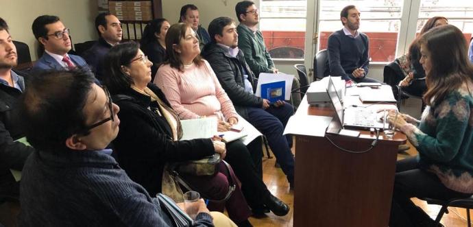  Las entregas beneficiaran a 267 establecimientos educacionales, incluido Junji e Integra. 