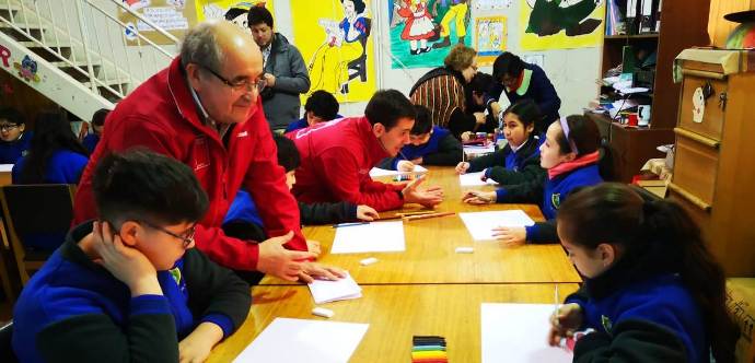 Seremis de Desarrollo Social y Familia, Carlos Rolack, y del Medio Ambiente, Daniel Del Campo, informaron que obra ganadora regional será expuesta en la COP25, que se realizará en diciembre en Santiago.