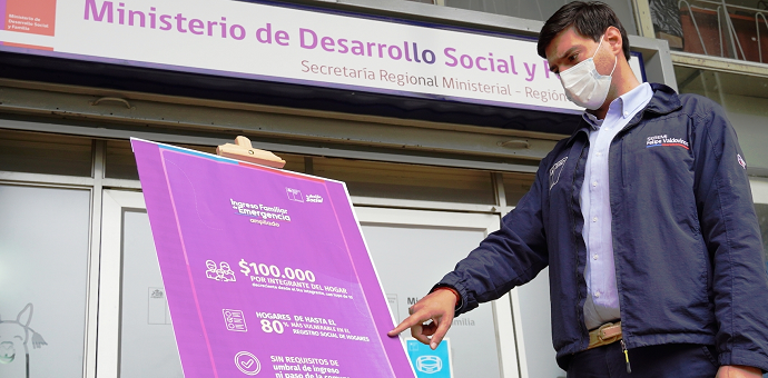 El seremi de Desarrollo Social y Familia, Felipe Valdovinos, resaltó que ahora el beneficio abarcará a la totalidad del 80% más vulnerable según el Registro Social de Hogares. Ventana de postulación en www.ingresodeemergencia.cl se reabrió hasta el 30 de abril.