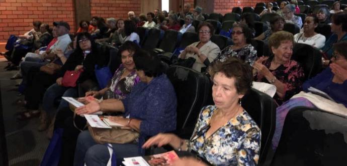 Con la presencia de la  intendenta de Atacama,  Alexandra Núñez, de la Seremi (s) de Desarrollo Social, Eliana Flores y de la coordinadora de Senama, Verónica Peña, se dio el anuncio del Fondo Nacional de los Adultos Mayores de este año.