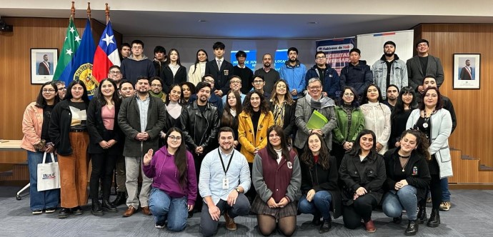 La iniciativa busca promover el encuentro, la participación y el debate ciudadano, respecto a las problemáticas que afectan a las y los jóvenes de la región.