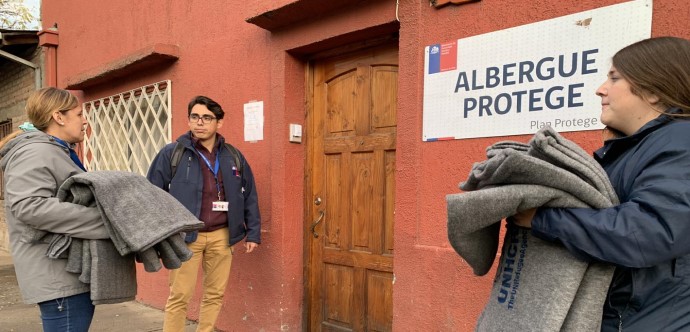 Debido al sistema frontal que afecta a distintas comunas de la región de O’Higgins, actualmente se encuentran habilitados albergues en Rancagua, San Fernando y Graneros, dirigidos especialmente a personas en situación de calle. 