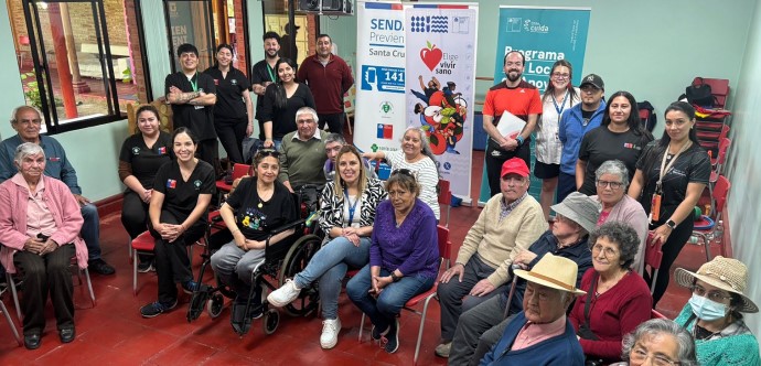 Como parte del proyecto “Un Respiro al Cuerpo y Alma” del Sistema Elige Vivir Sano, tuvieron lugar diferentes jornadas de Actividad Física, Bienestar Emocional y Alimentación saludable en las comunas Chile Cuida de la región.  