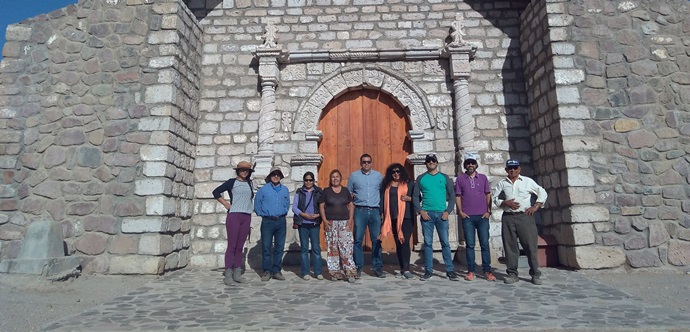 Una visita realizó el equipo de la Seremi de Desarrollo Social de Tarapacá a la comuna de Colchane y al pueblo de Chusmiza en la comuna de Huara, oportunidad en que se reunieron con dirigentes locales y autoridades. 