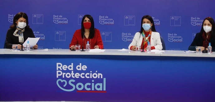 La subsecretaria de Evaluación Social, Alejandra Candia, sostuvo una reunión virtual junto a los alcaldes de las comunas de Punta Arenas, Puerto Natales y Porvenir, donde dio a conocer los resultados de la fase de pre contacto en la región. 