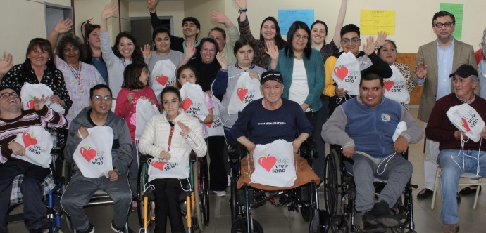 La titular de la cartera social en La Araucanía, Mariela Huillipan, visitó al usuario que participa desde el 2020 en el programa Red Local de Apoyos y Cuidados.