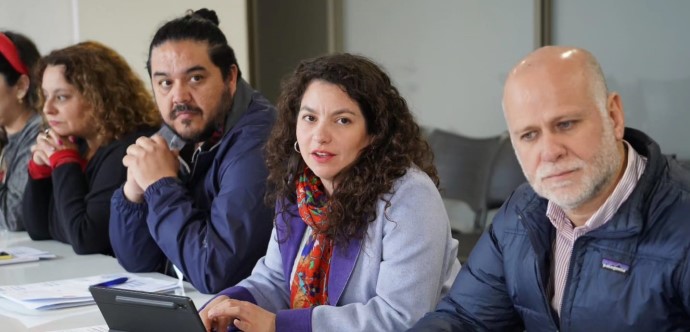 Junto al ministro de la Segpres, Álvaro Elizalde, y la subsecretaria de Agricultura, Ignacia Fernández, se reunieron con autoridades locales, alcaldes y alcaldesas. de la región del Maule, finalizando la presentación regional del Plan de Reconstrucción.