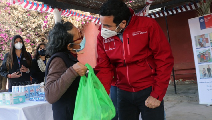 La medida forma parte de la ampliación de funcionamiento de los dispositivos Protege Calle Covid en todo Chile. El recinto del Valle de Azapa continuará abierto hasta fines de noviembre, para proteger a sus residentes durante la pandemia. 